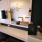 Sey & Szálloda 4*