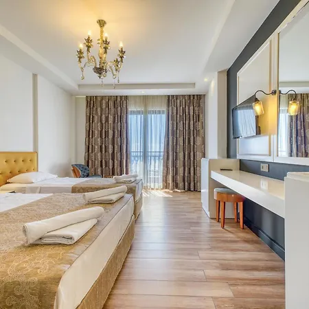 Ξενοδοχείο Sey & 4*