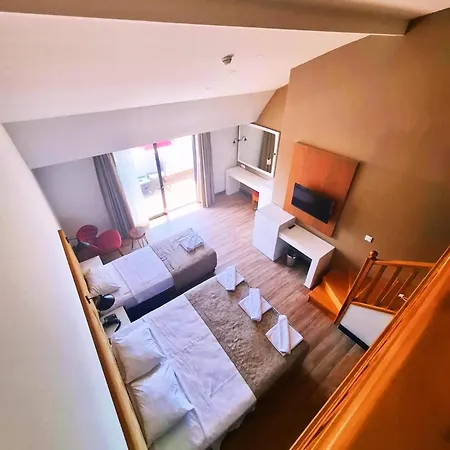 Hotel Sey & 4*