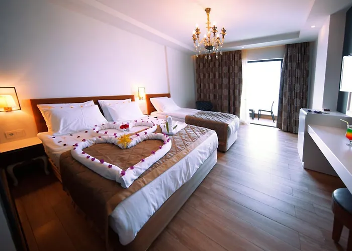 Ξενοδοχείο Sey & 4*