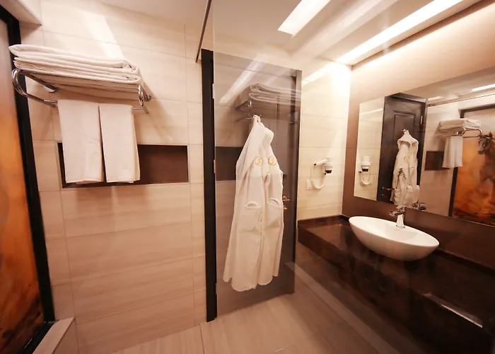 Sey & Ξενοδοχείο Αλάνια